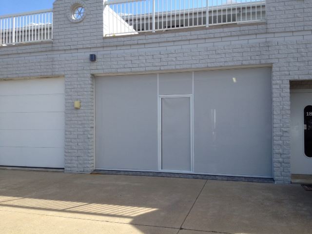 Lifestyle Garage door screen (with/without passage way)